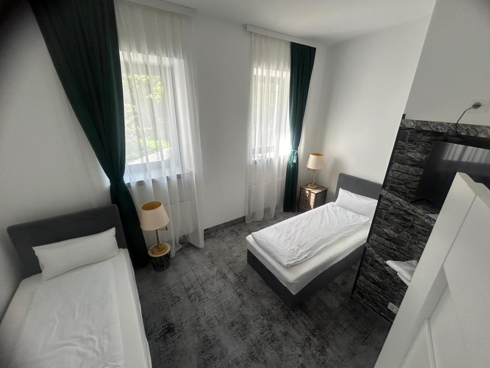 Hotel Weisses Haus Plauen Exteriér fotografie